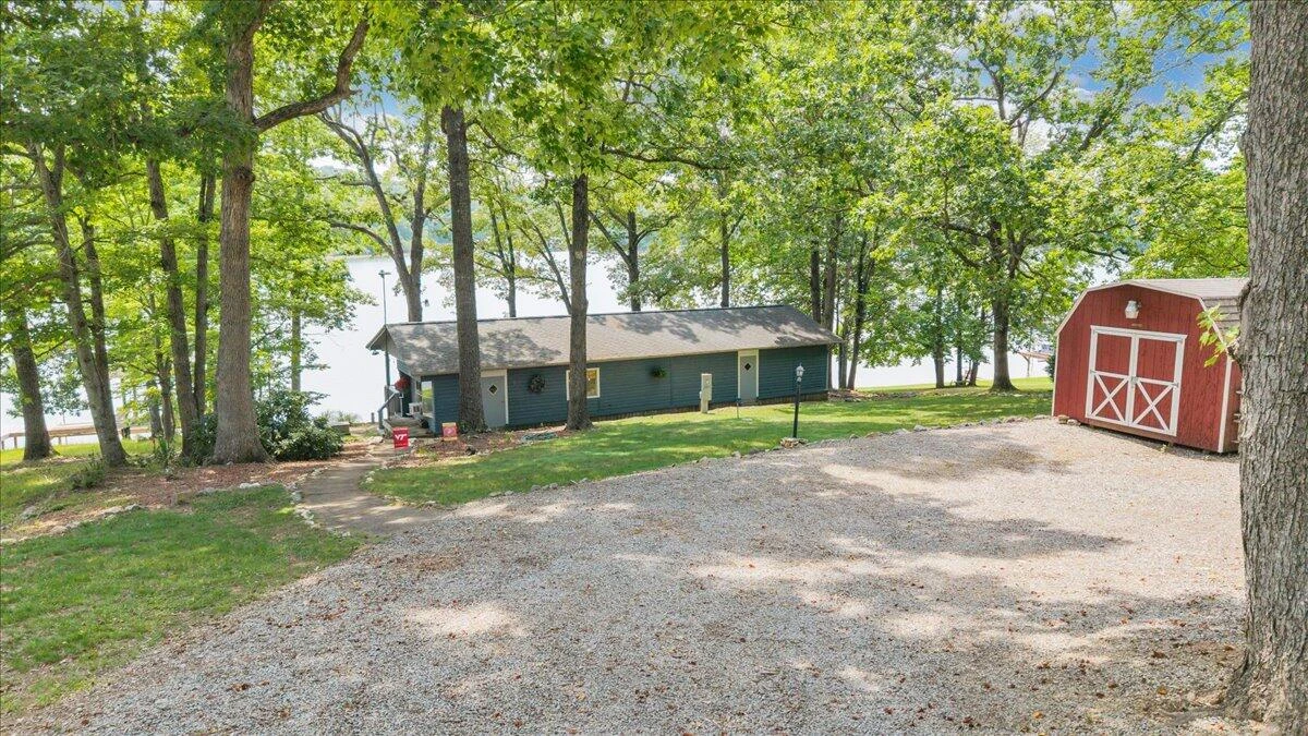 35 Bluewater CT - Photo 24
