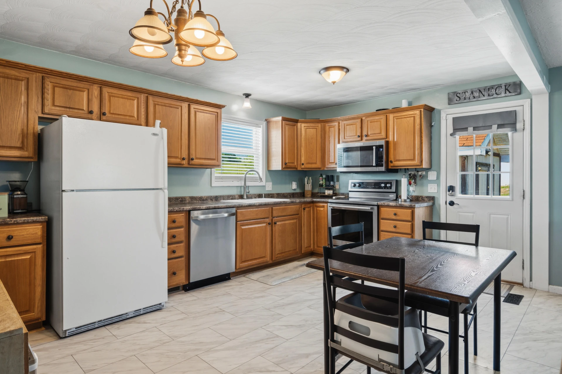 2301 Viewland CIR - Photo 11
