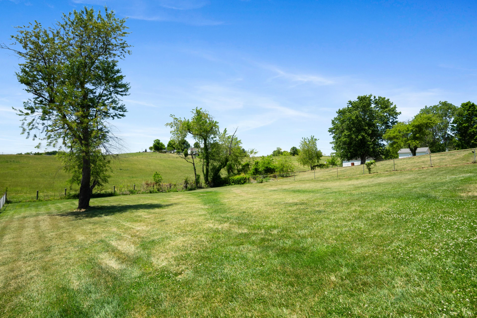 2301 Viewland CIR - Photo 37