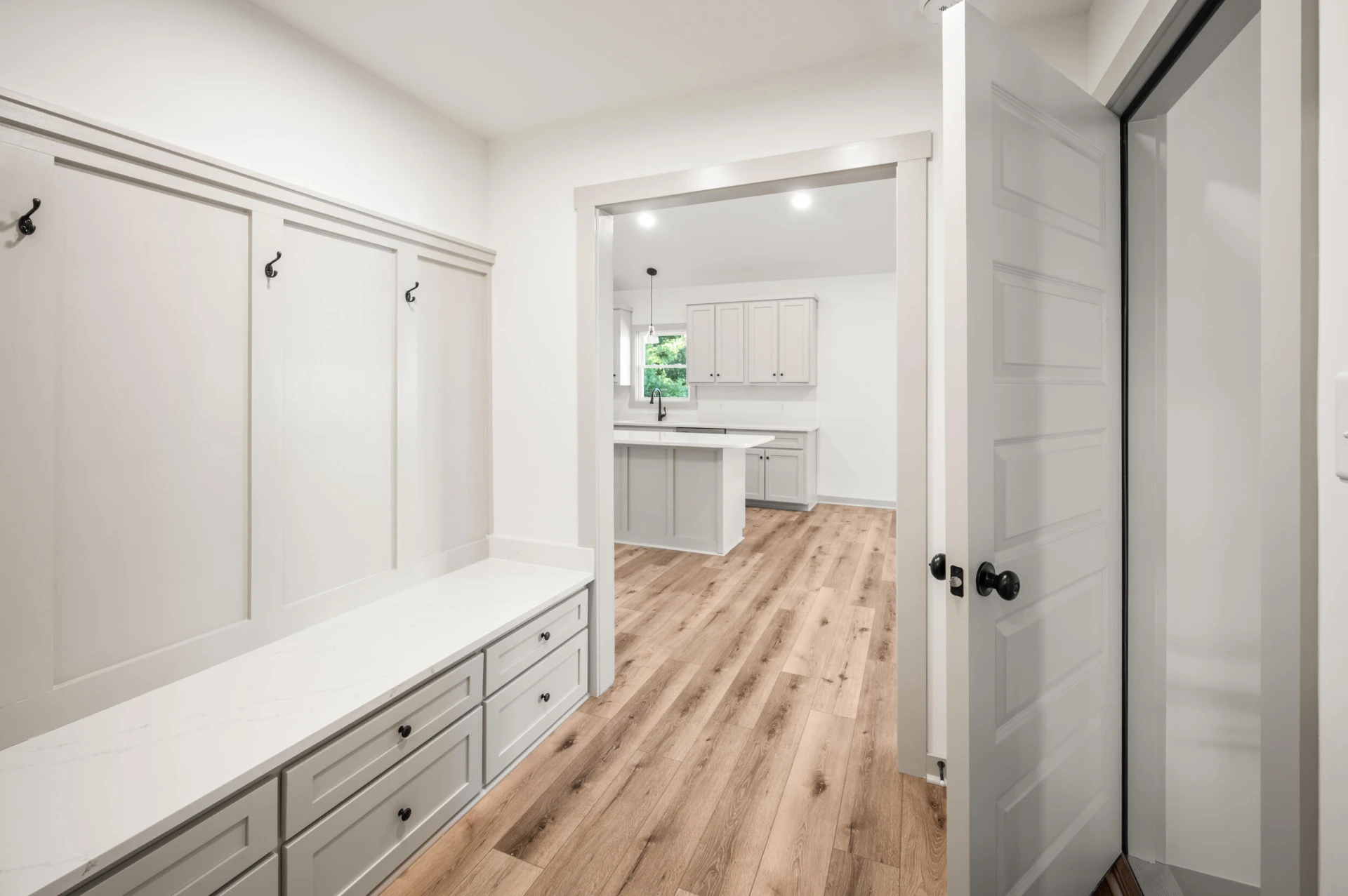 410 Darrell LN - Photo 12