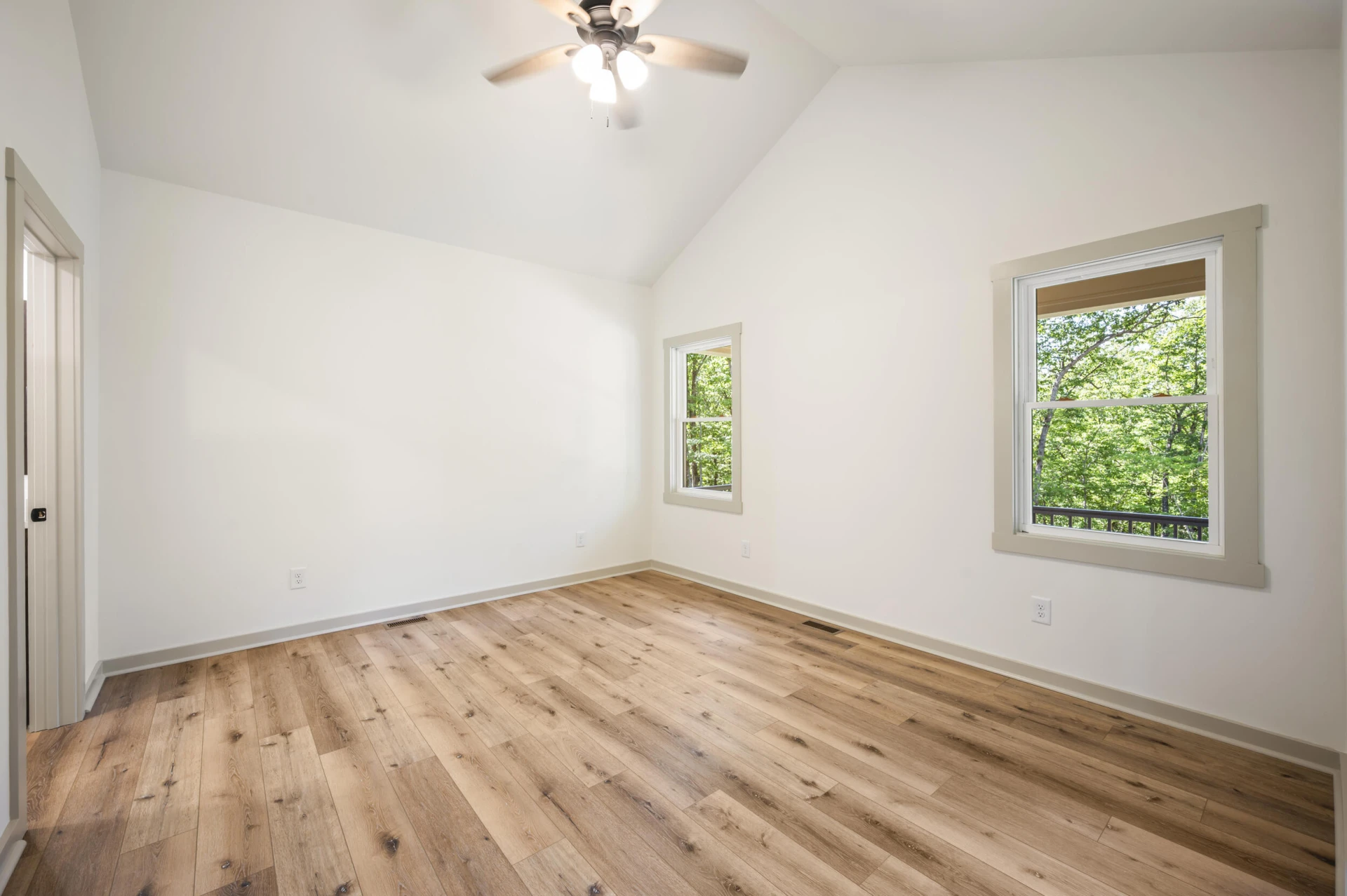 410 Darrell LN - Photo 13