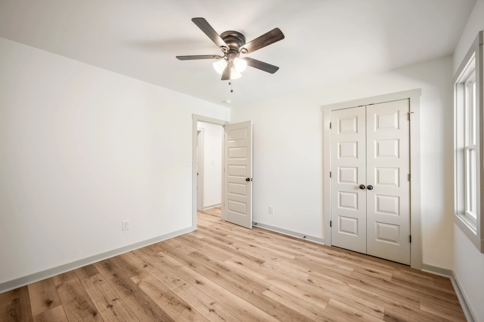 410 Darrell LN - Photo 22