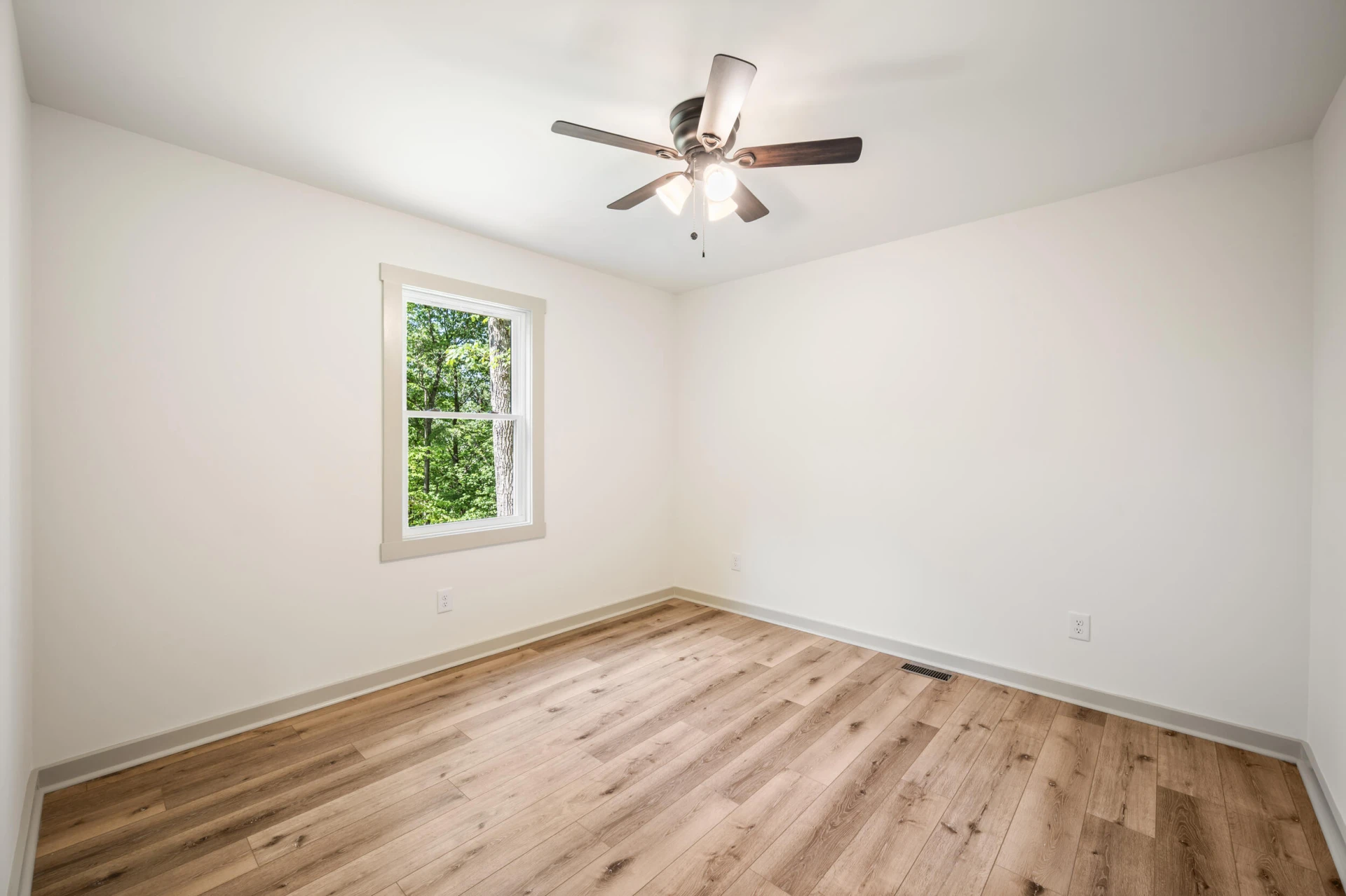 410 Darrell LN - Photo 23