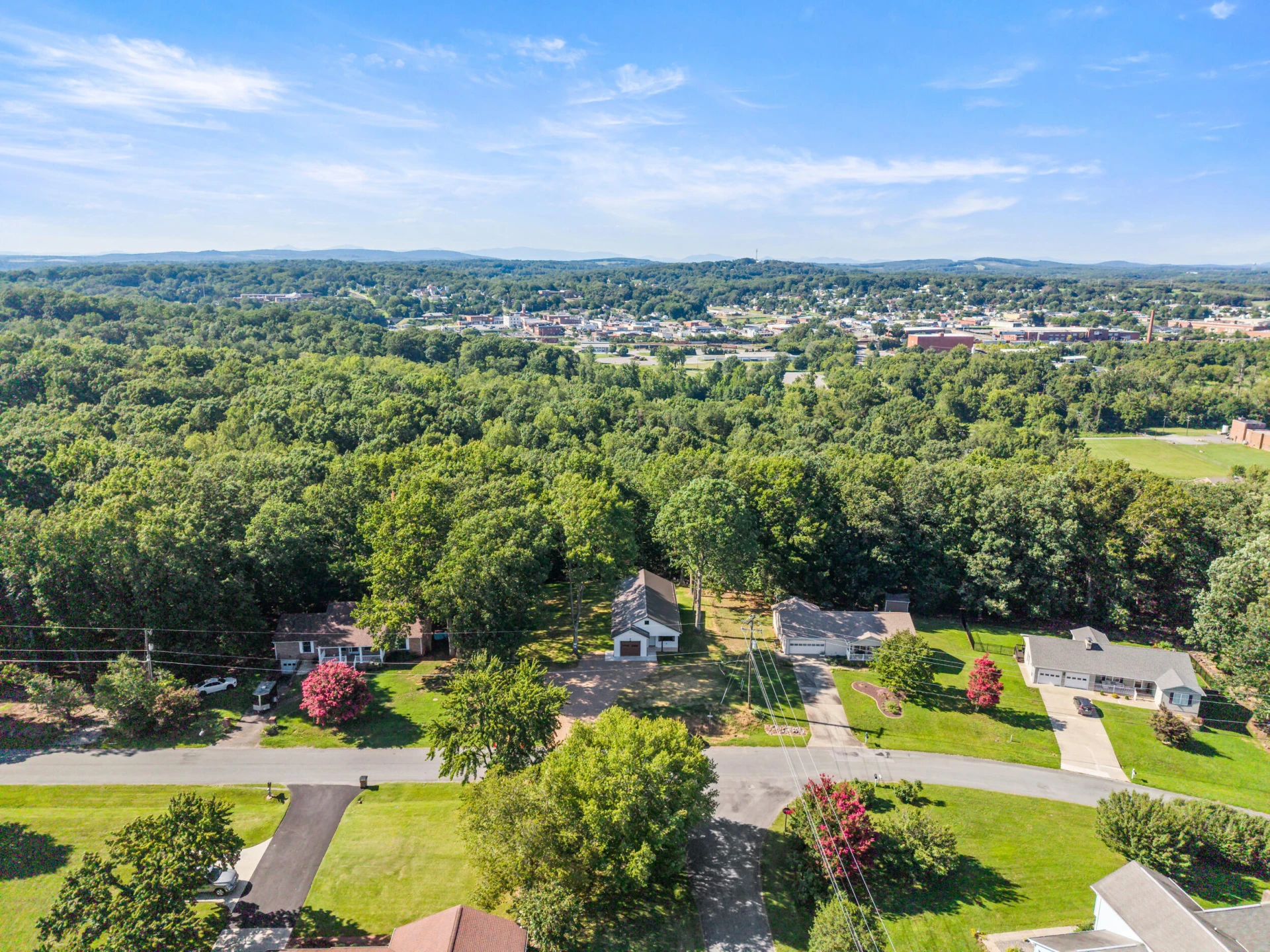 410 Darrell LN - Photo 31