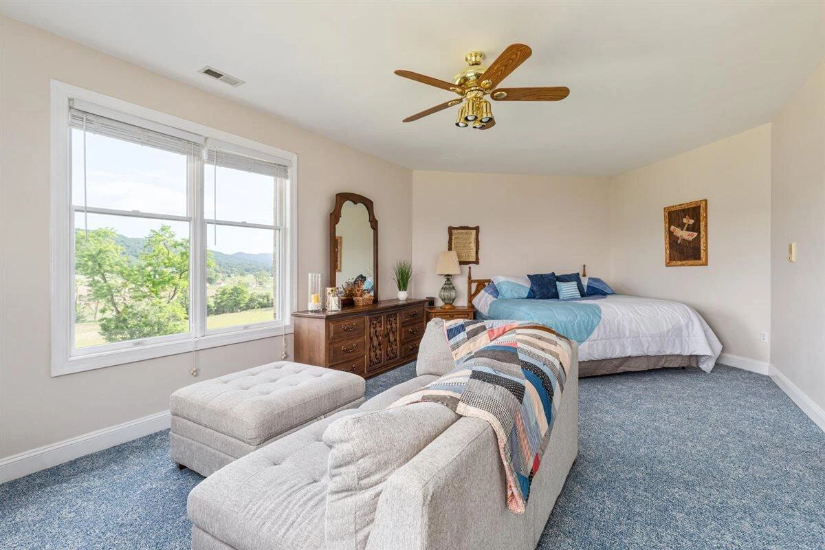 368 Ridge Hollow RD - Photo 105