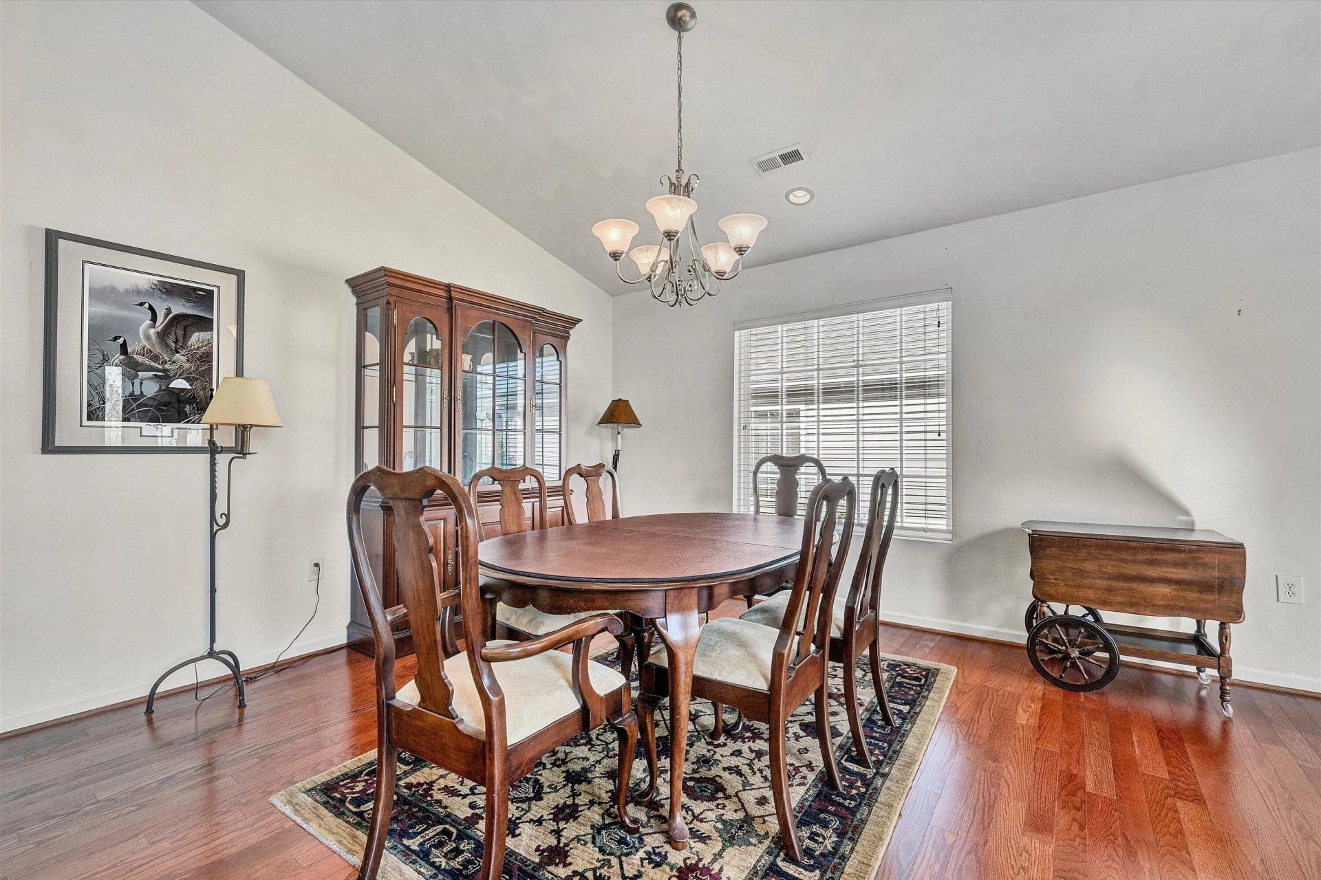 4904 Renee LN - Photo 10