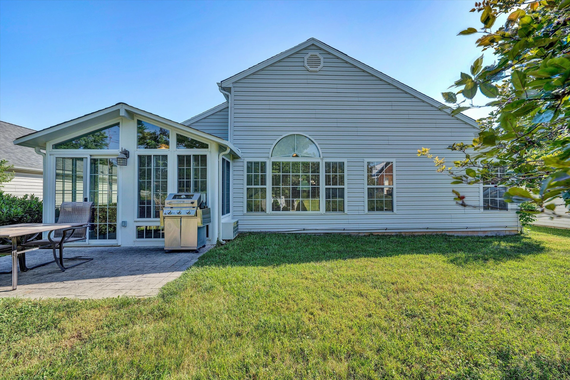 4904 Renee LN - Photo 36