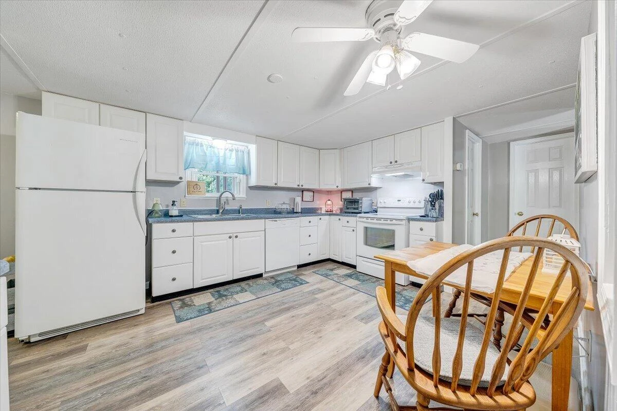 1019 Croker LN - Photo 14