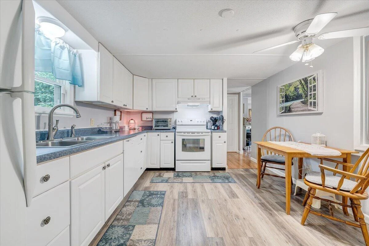 1019 Croker LN - Photo 17