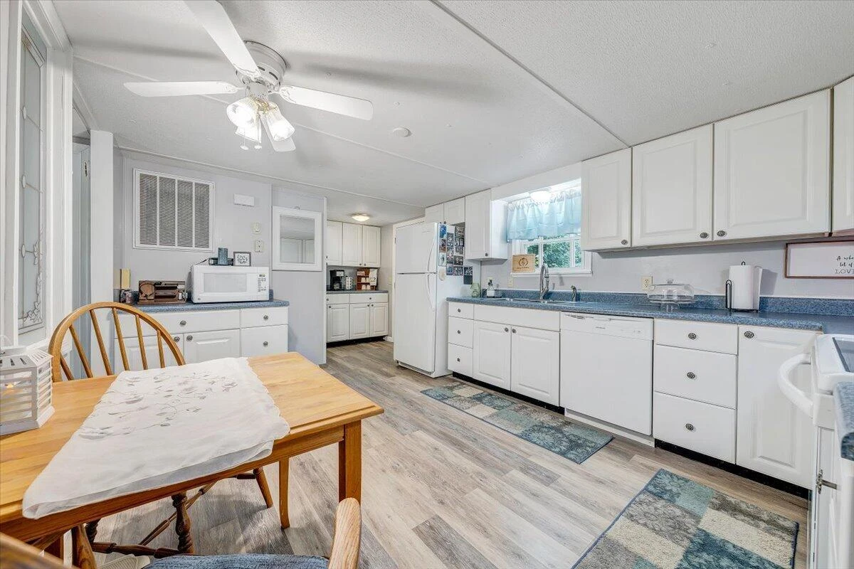 1019 Croker LN - Photo 20