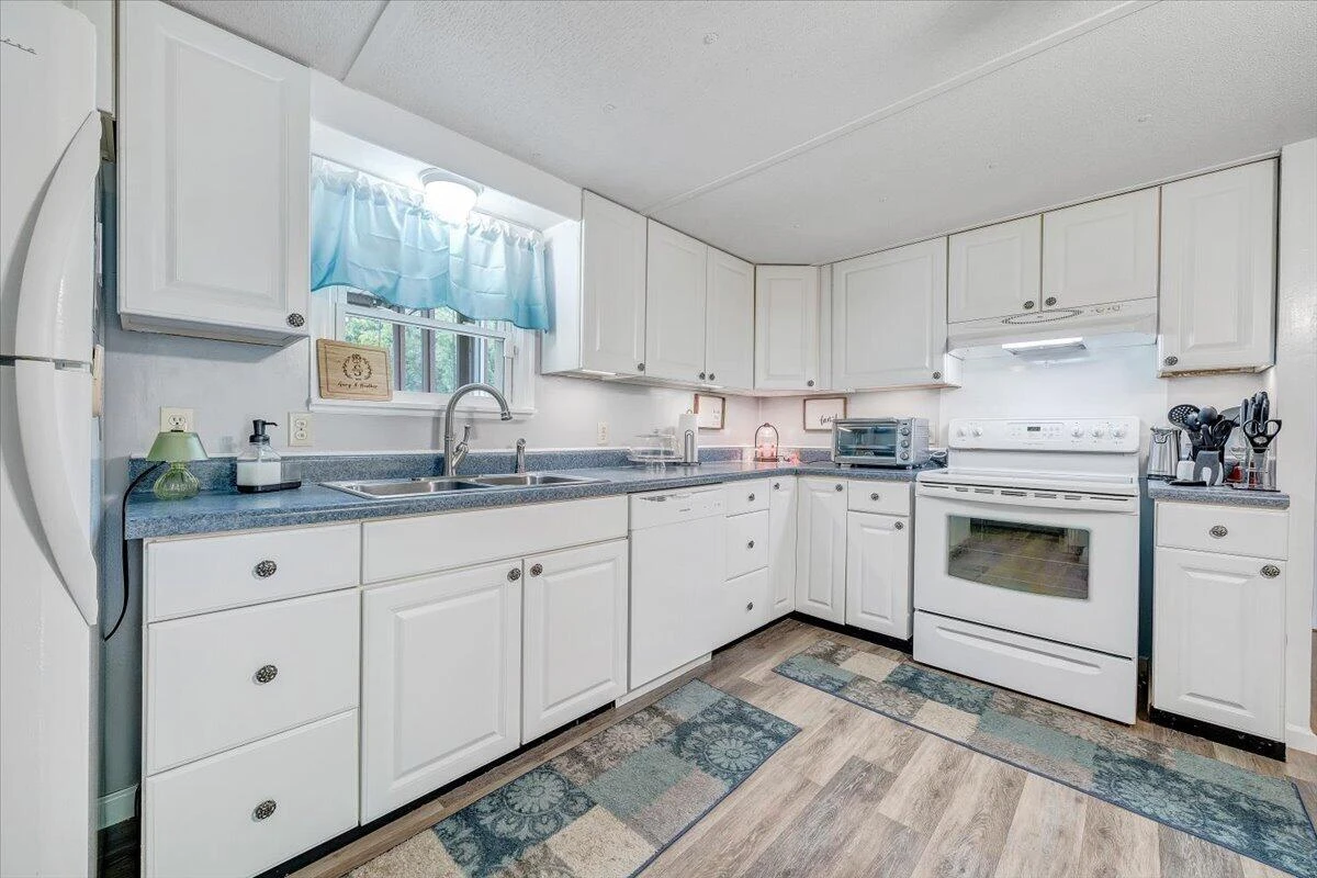 1019 Croker LN - Photo 23