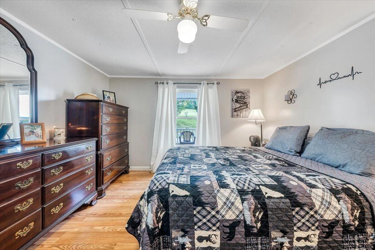 1019 Croker LN - Photo 27