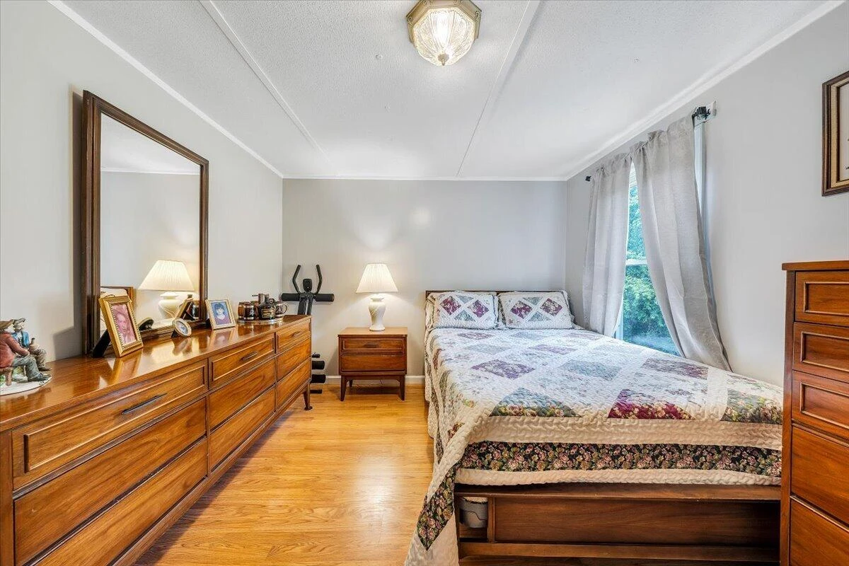 1019 Croker LN - Photo 33