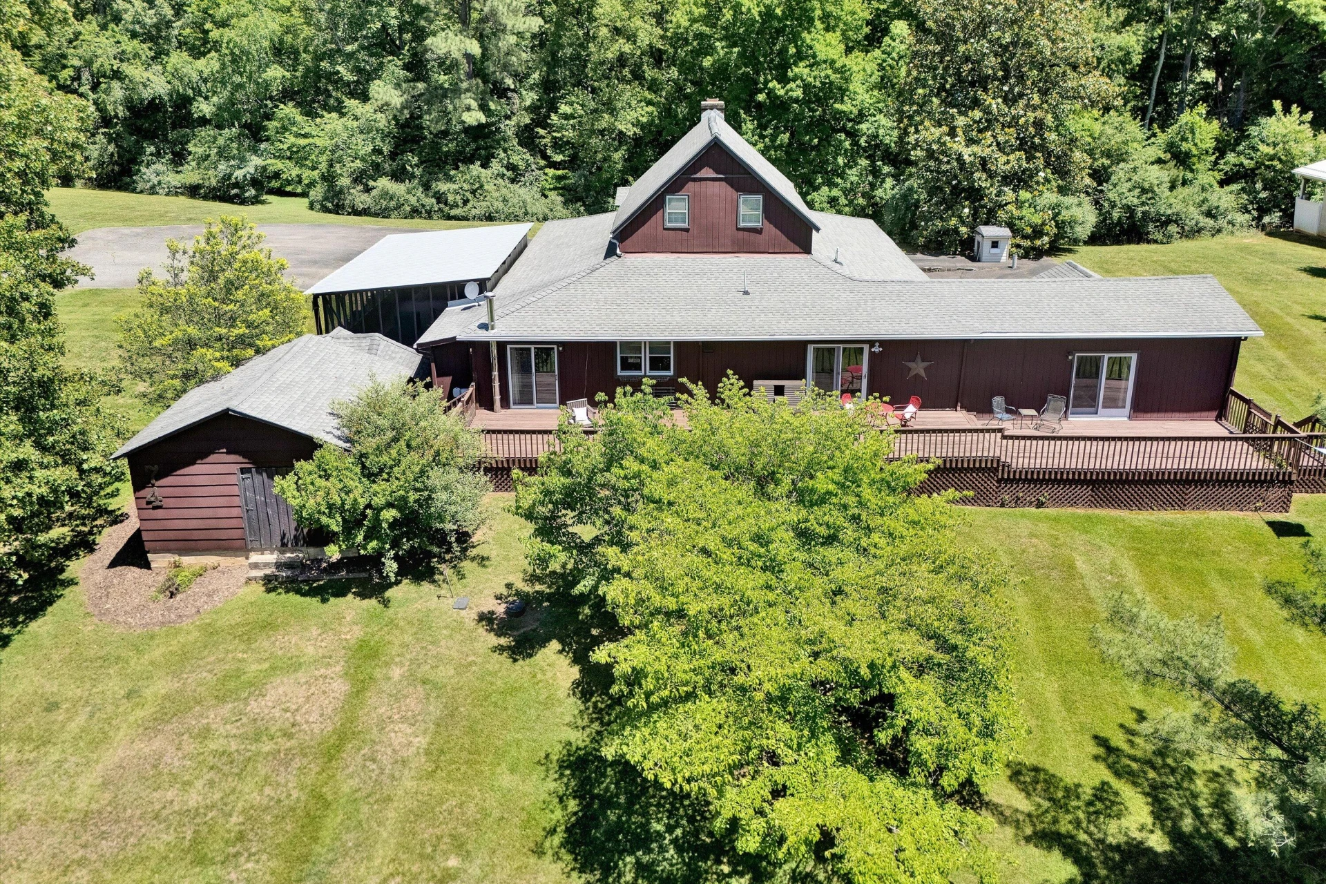 74 Cambridge CT - Photo 2