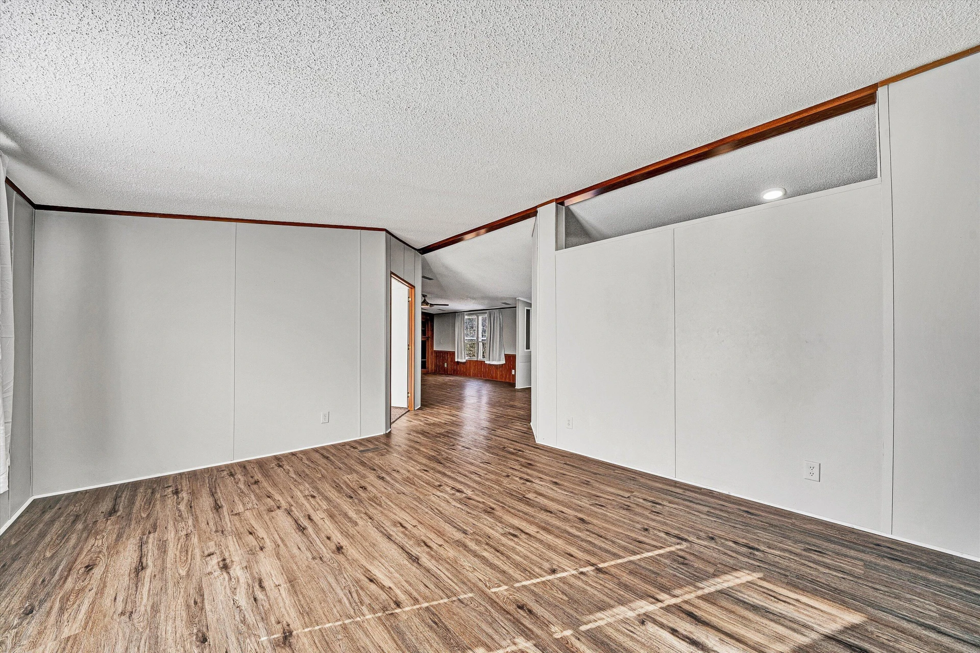 149 DALEWOOD LN - Photo 11