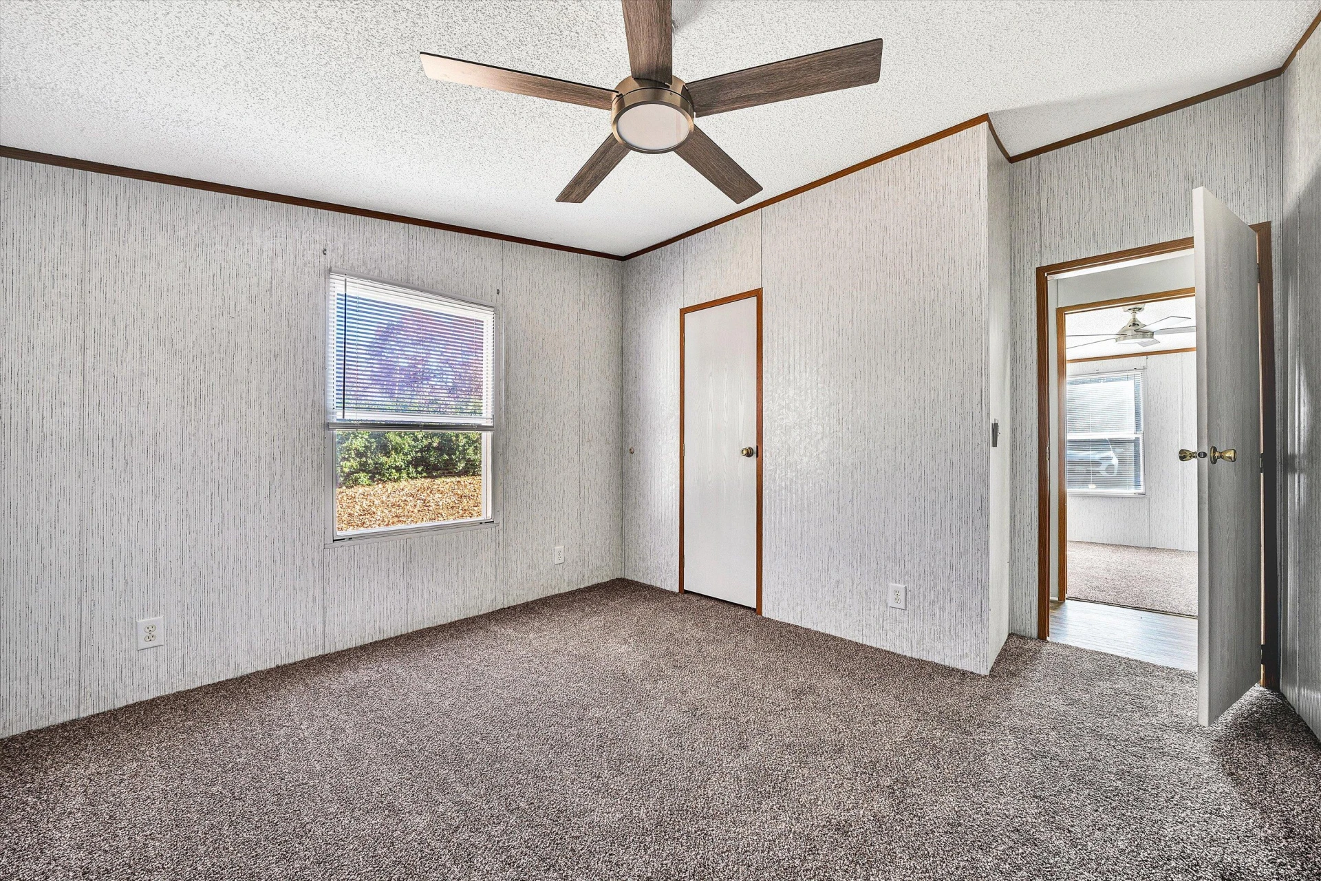 149 DALEWOOD LN - Photo 21
