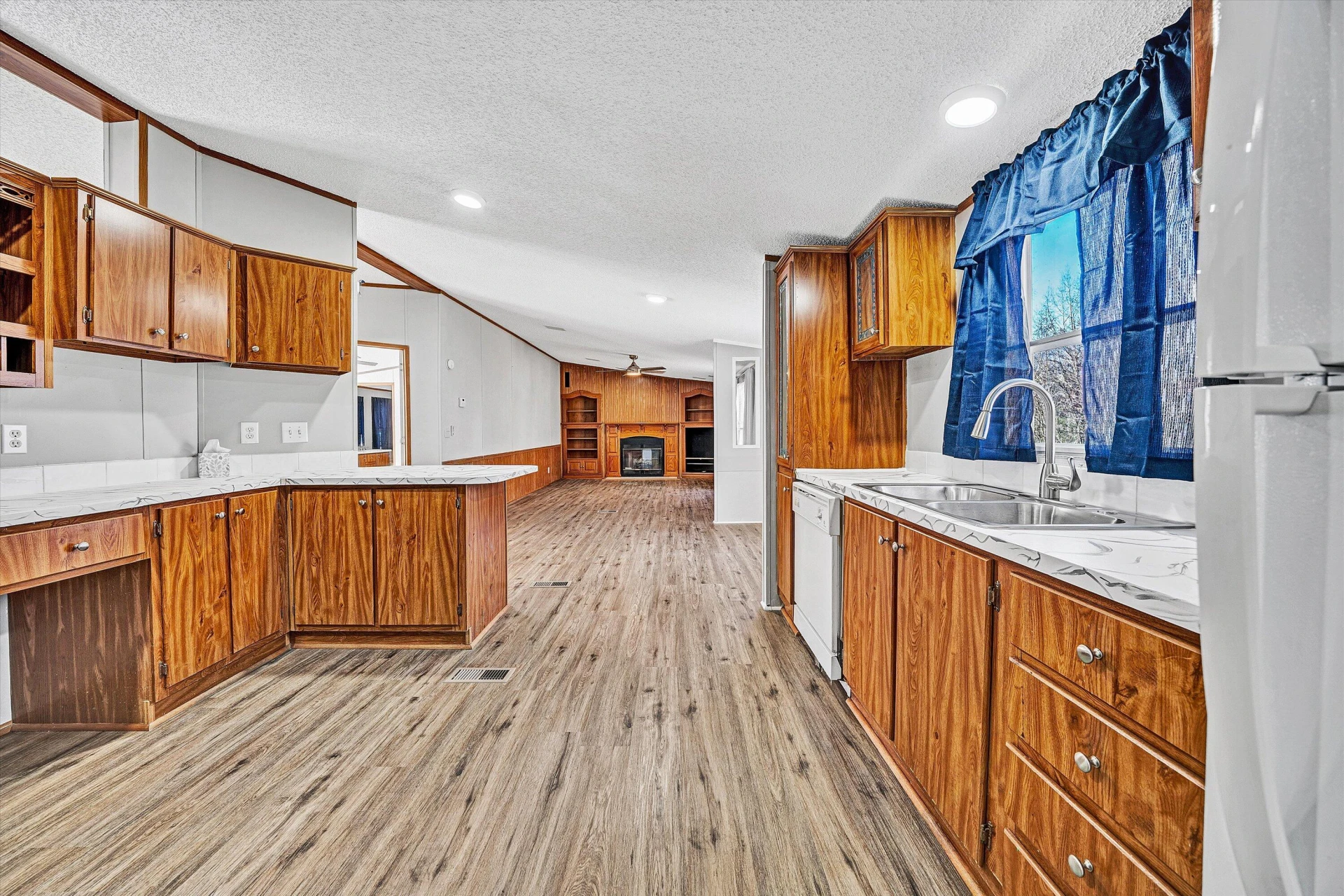 149 DALEWOOD LN - Photo 3