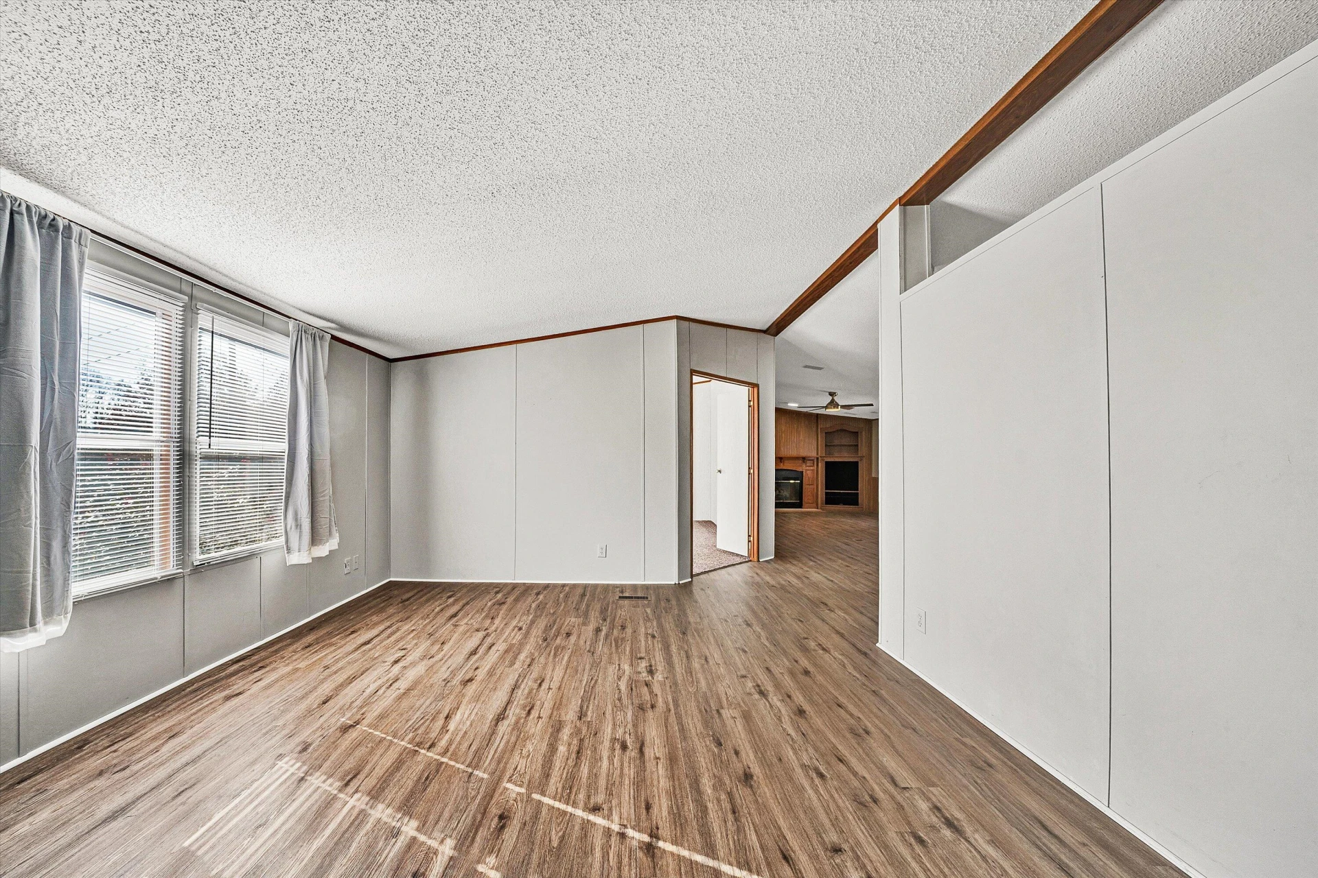 149 DALEWOOD LN - Photo 7