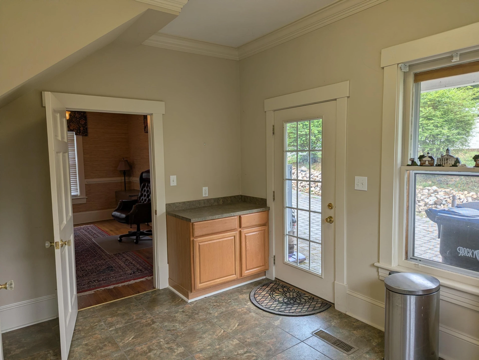 65 E Court ST - Photo 13