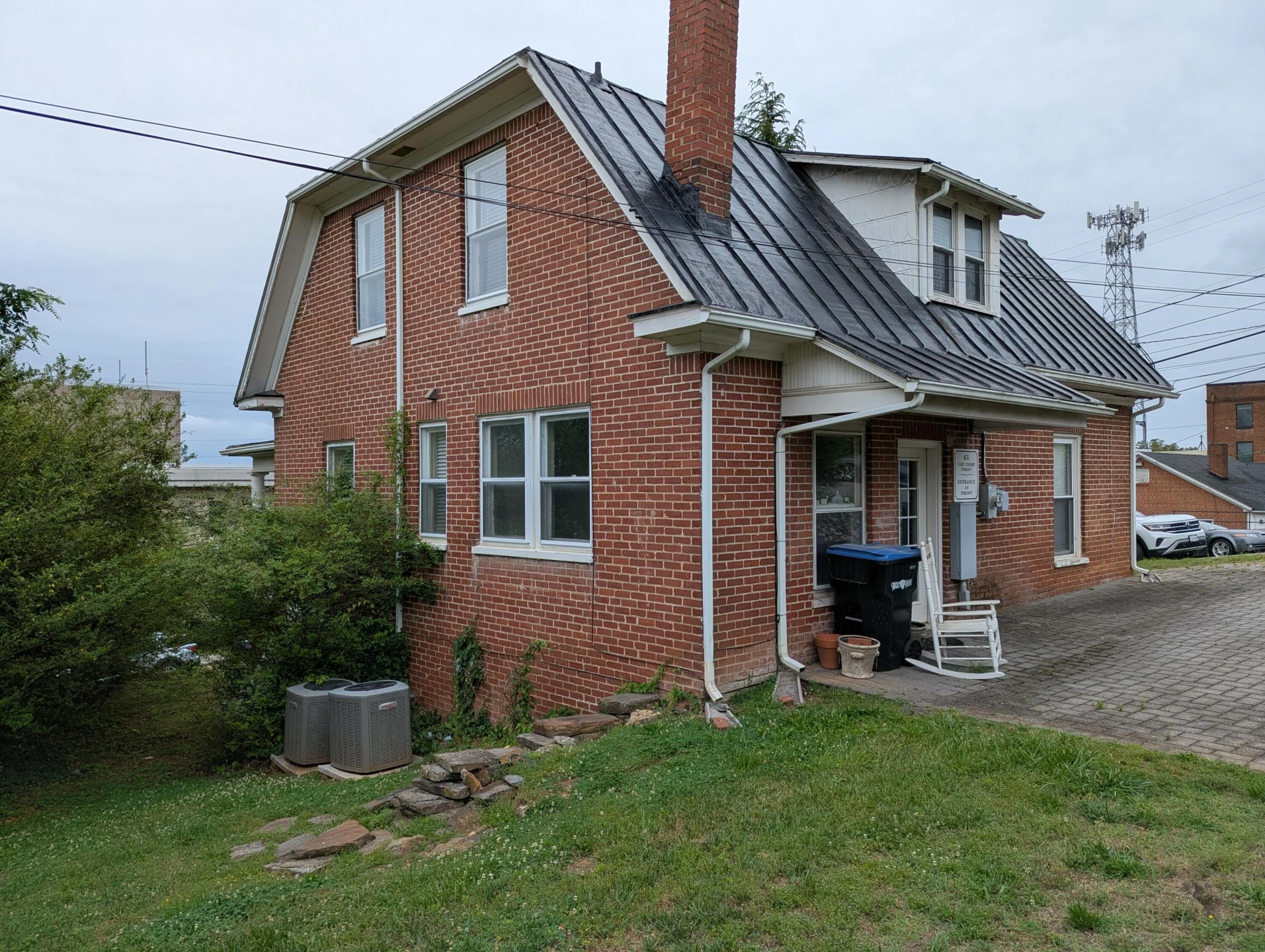 65 E Court ST - Photo 27