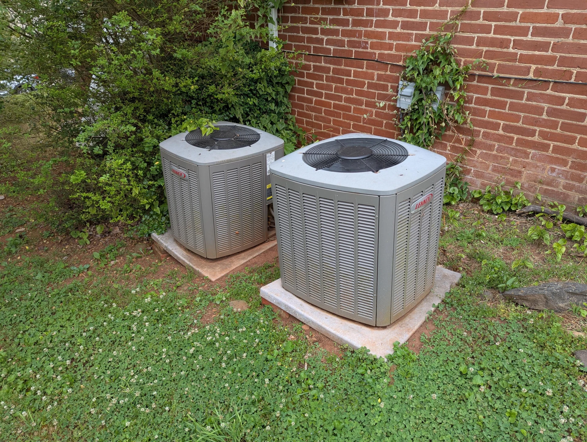 65 E Court ST - Photo 28