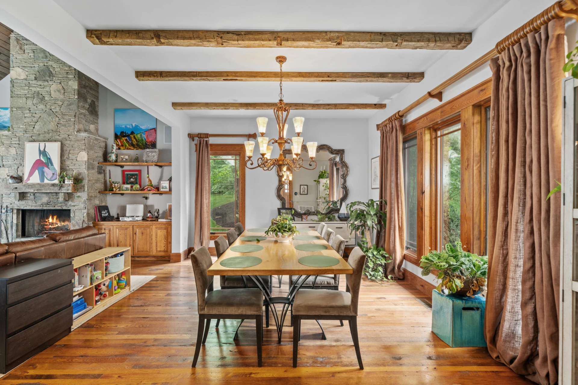 8828 Willett LN - Photo 10