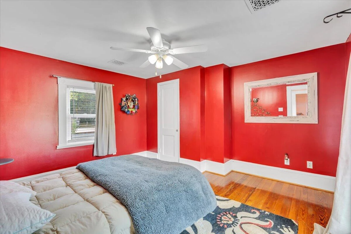 214 1st ST - Photo 23