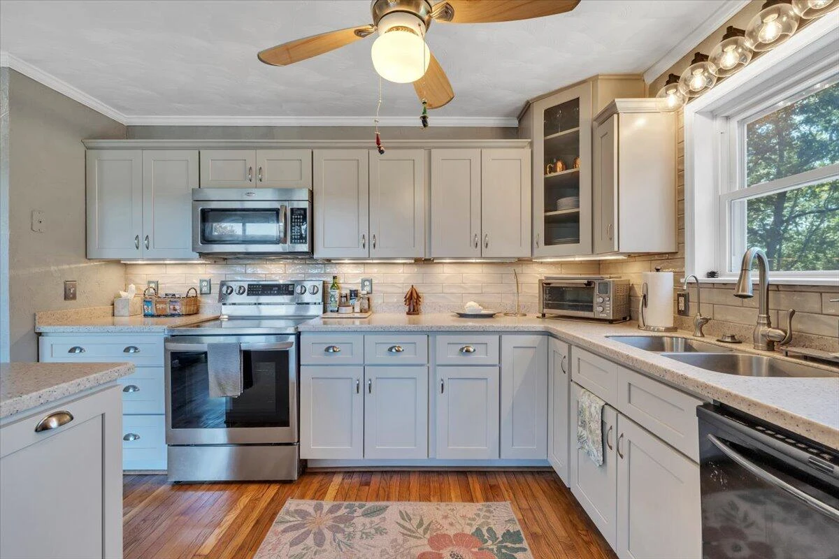 581 Idle Acres RD - Photo 16