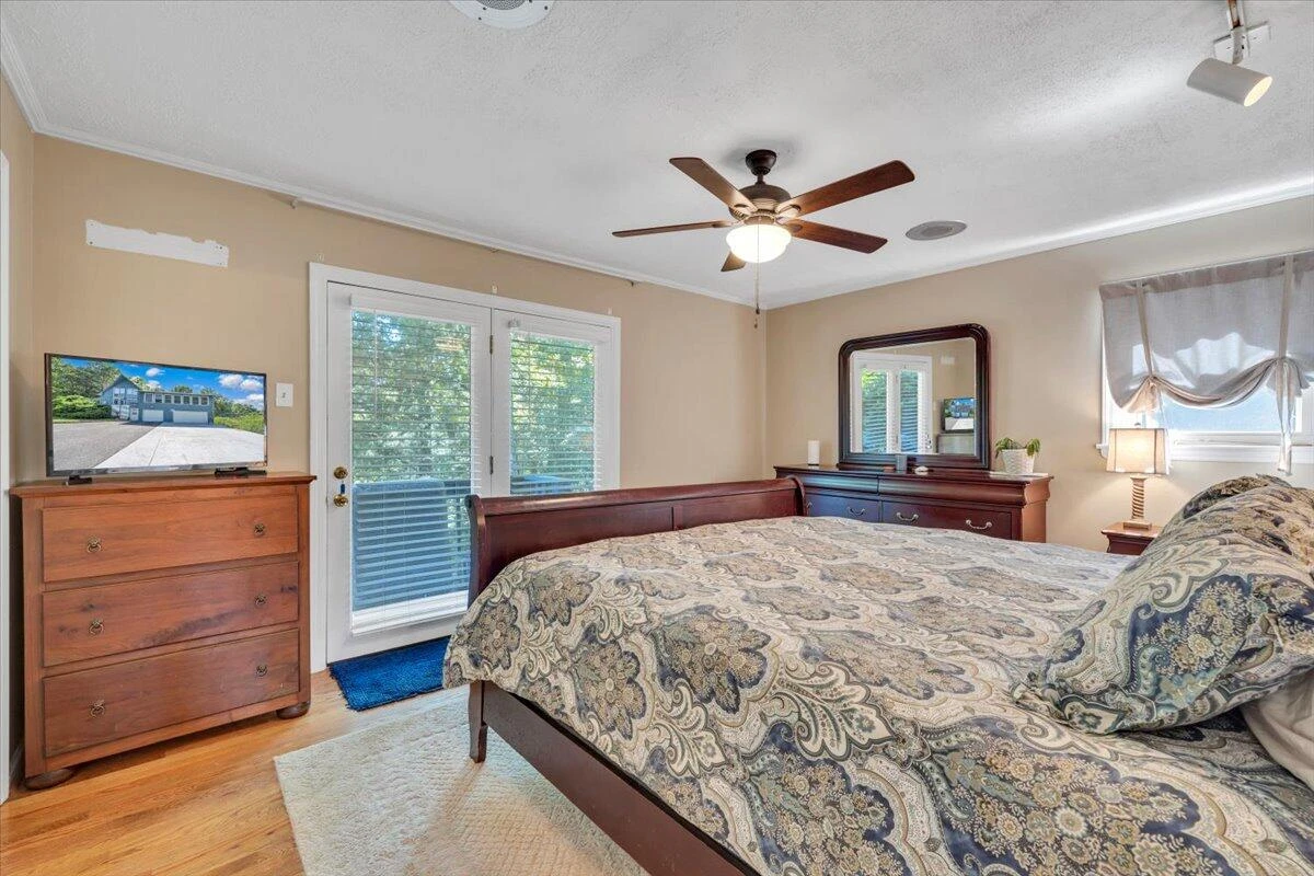 581 Idle Acres RD - Photo 17
