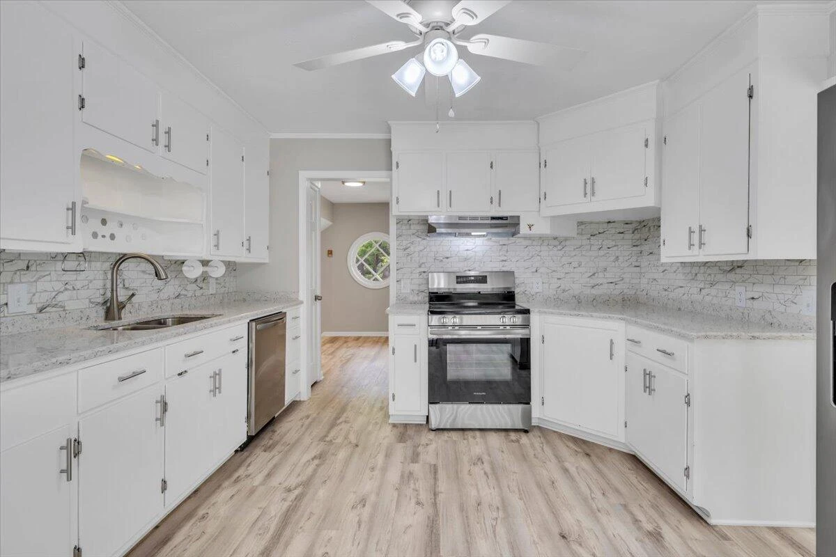 345 Turpin Walk SE - Photo 16