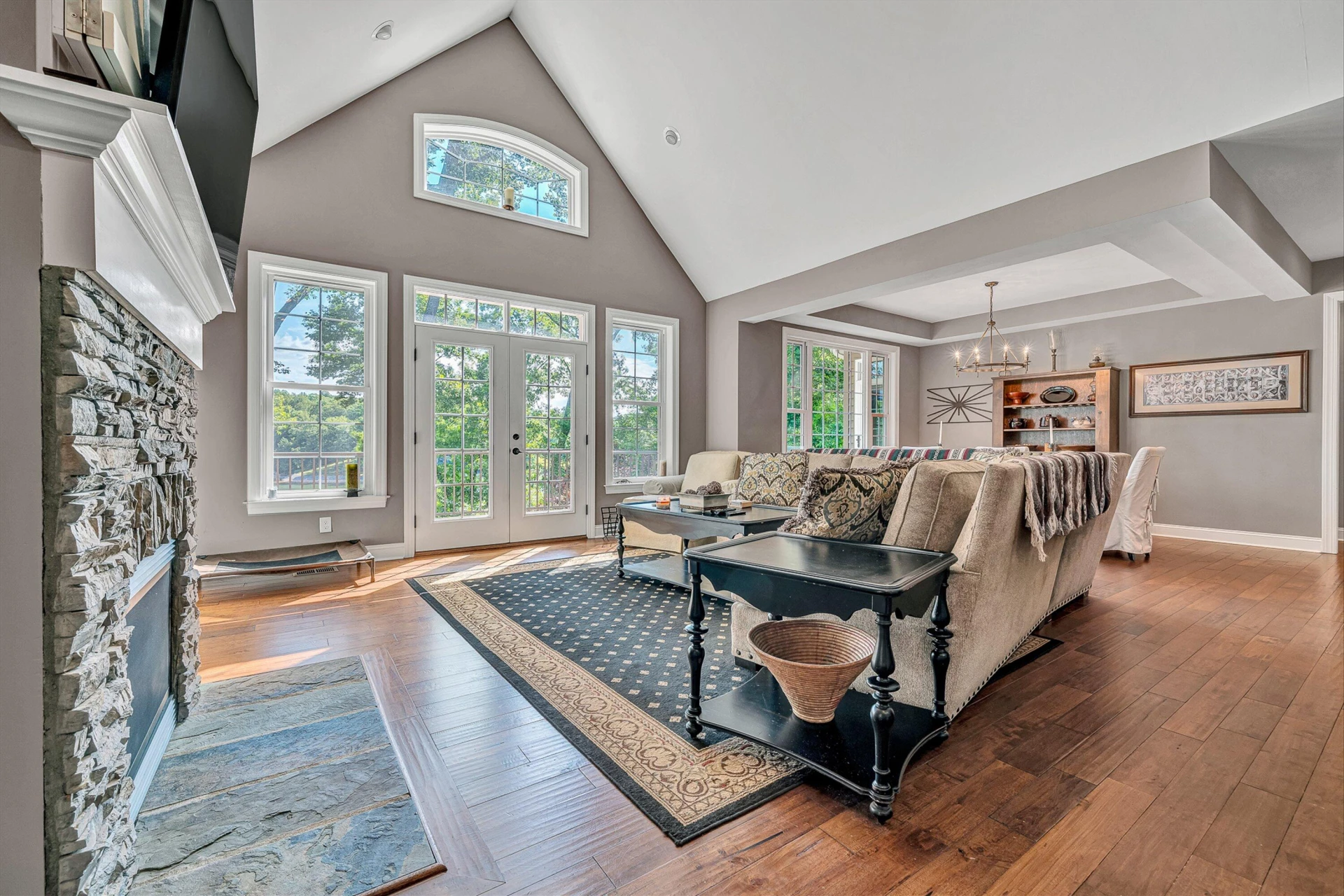 1617 Walnut Run DR - Photo 4