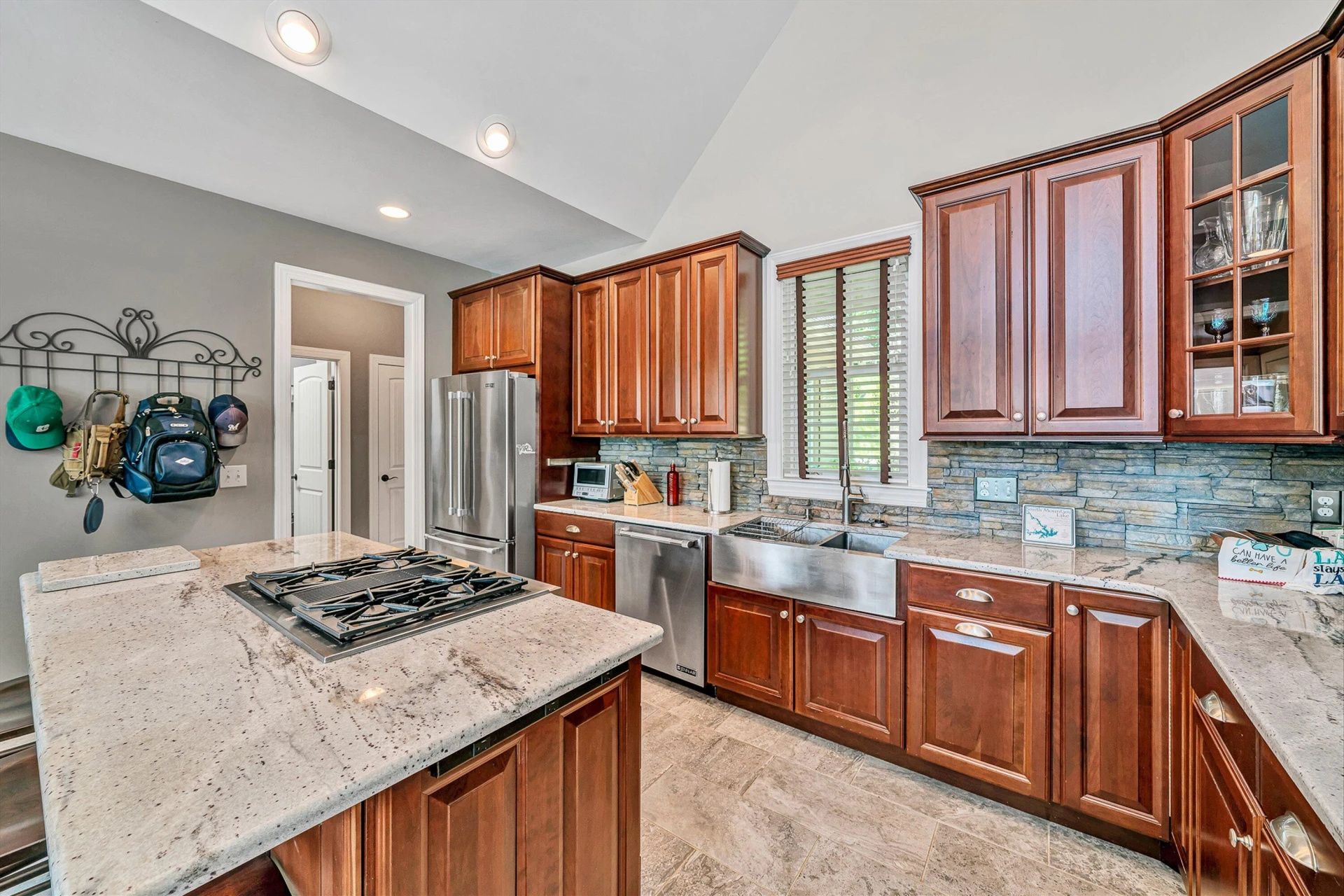1617 Walnut Run DR - Photo 8
