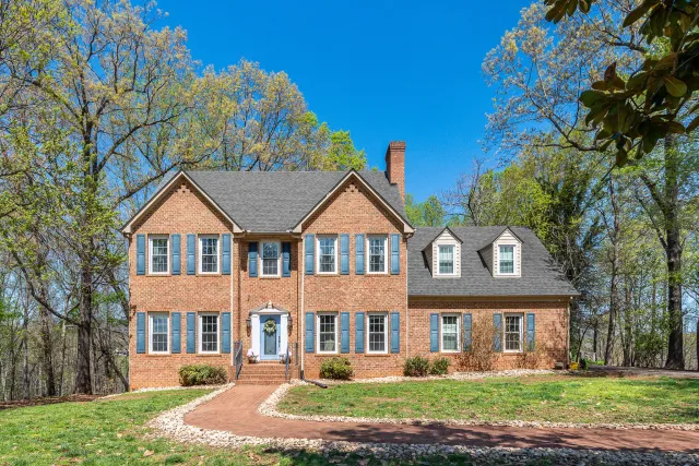 202 Burning Lamp LN, Forest, VA, 24551