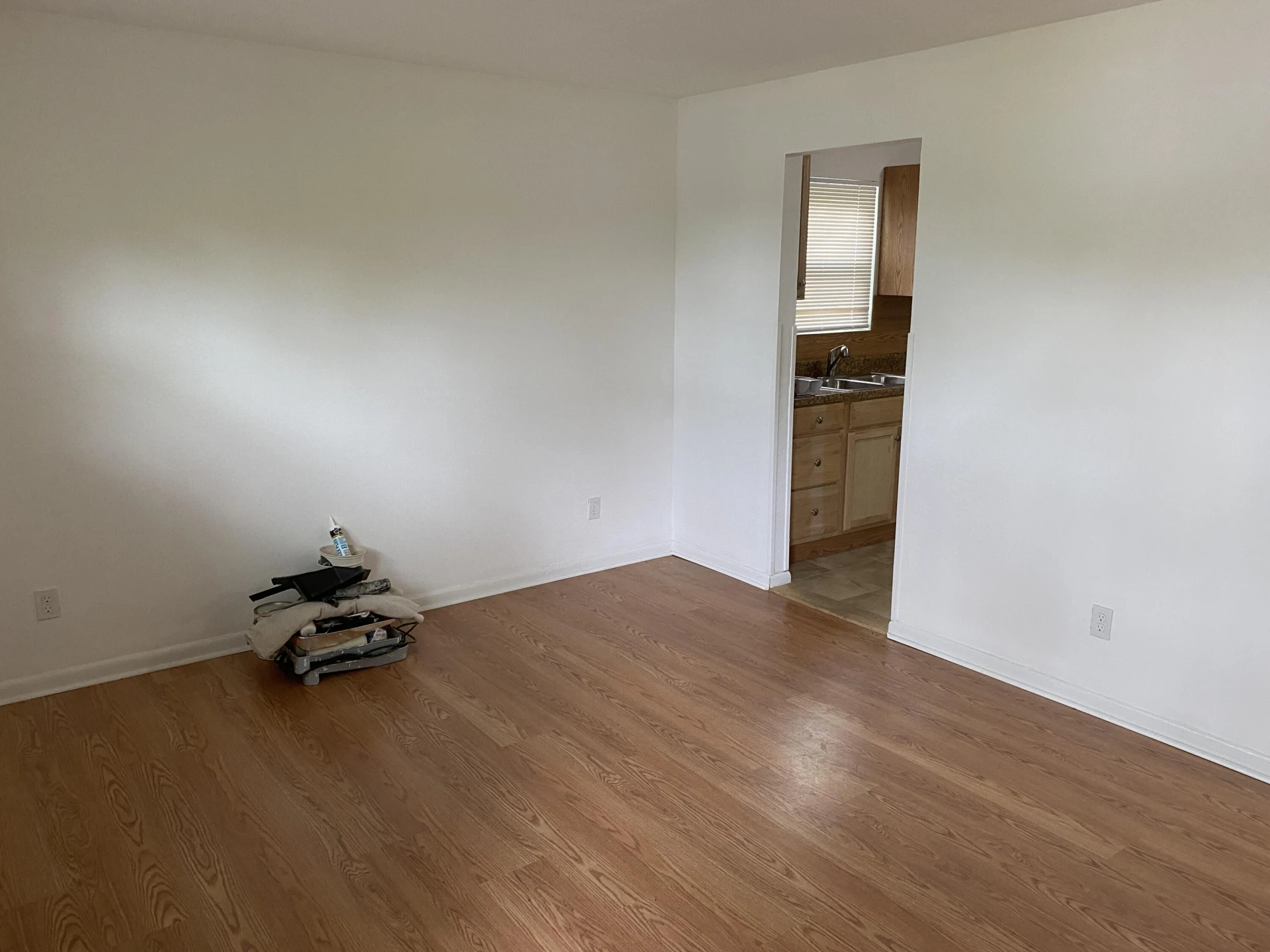 3905 Maine AVE NW - Photo 5