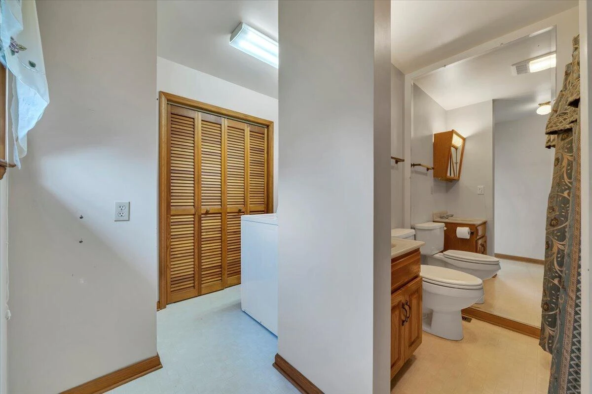 55 Tyree ST - Photo 25