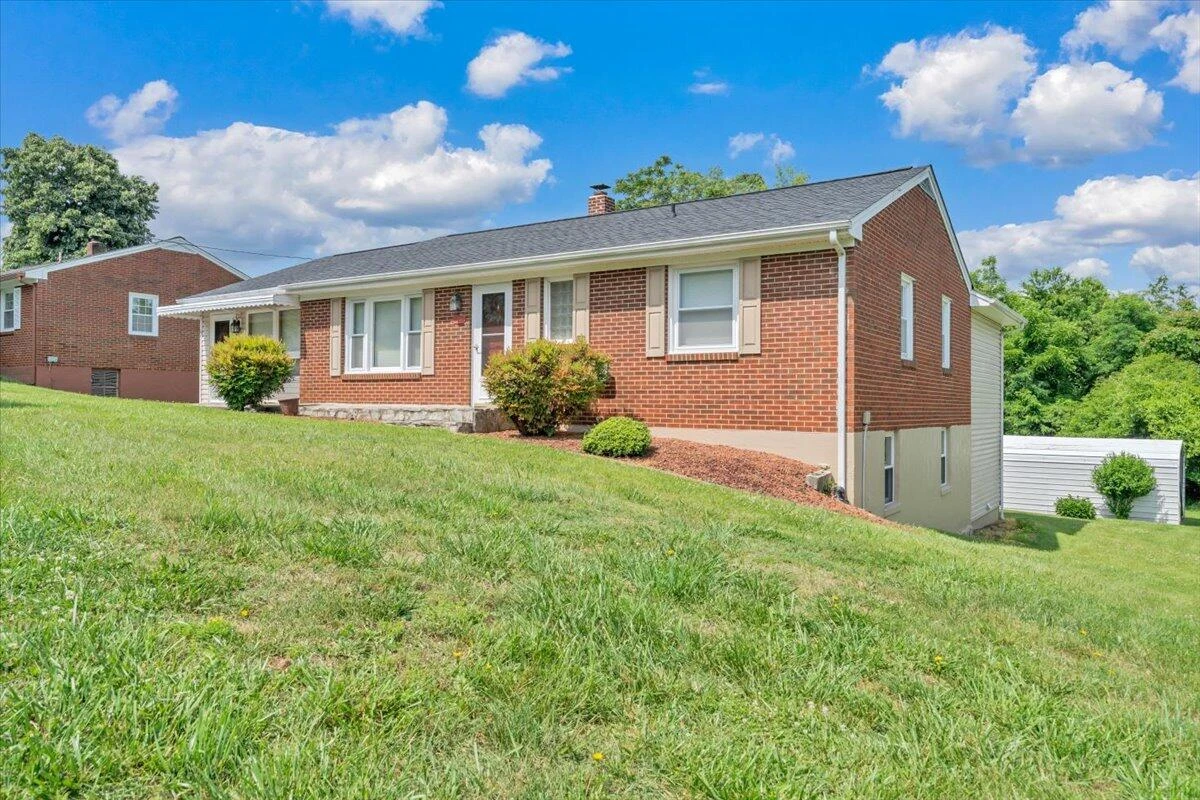 55 Tyree ST - Photo 46