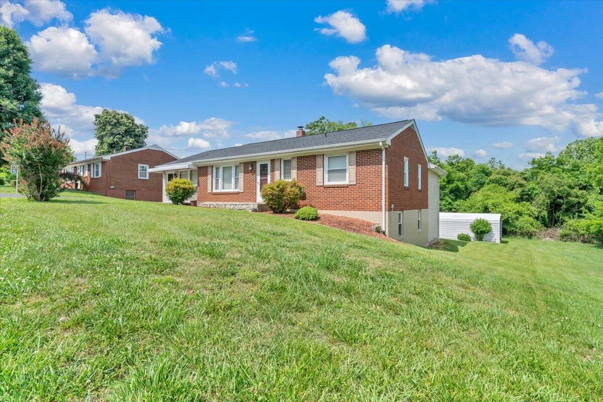 55 Tyree ST - Photo 47