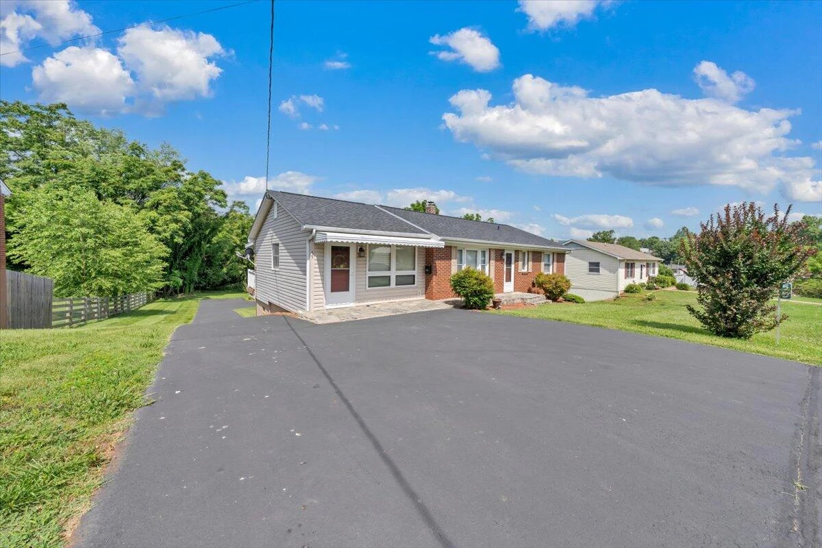 55 Tyree ST - Photo 48