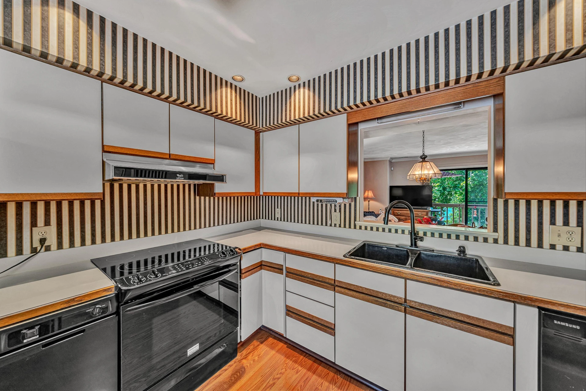 401 Harbor Ridge DR - Photo 4
