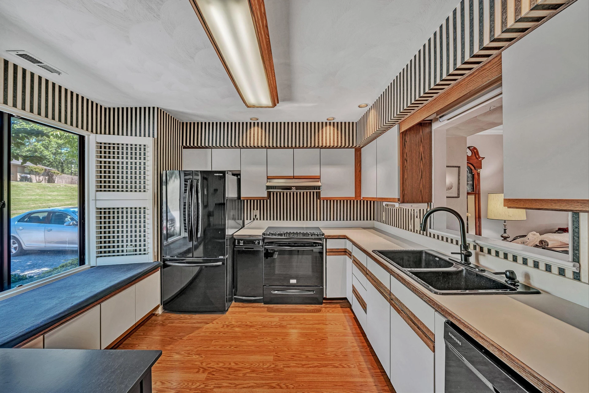 401 Harbor Ridge DR - Photo 5