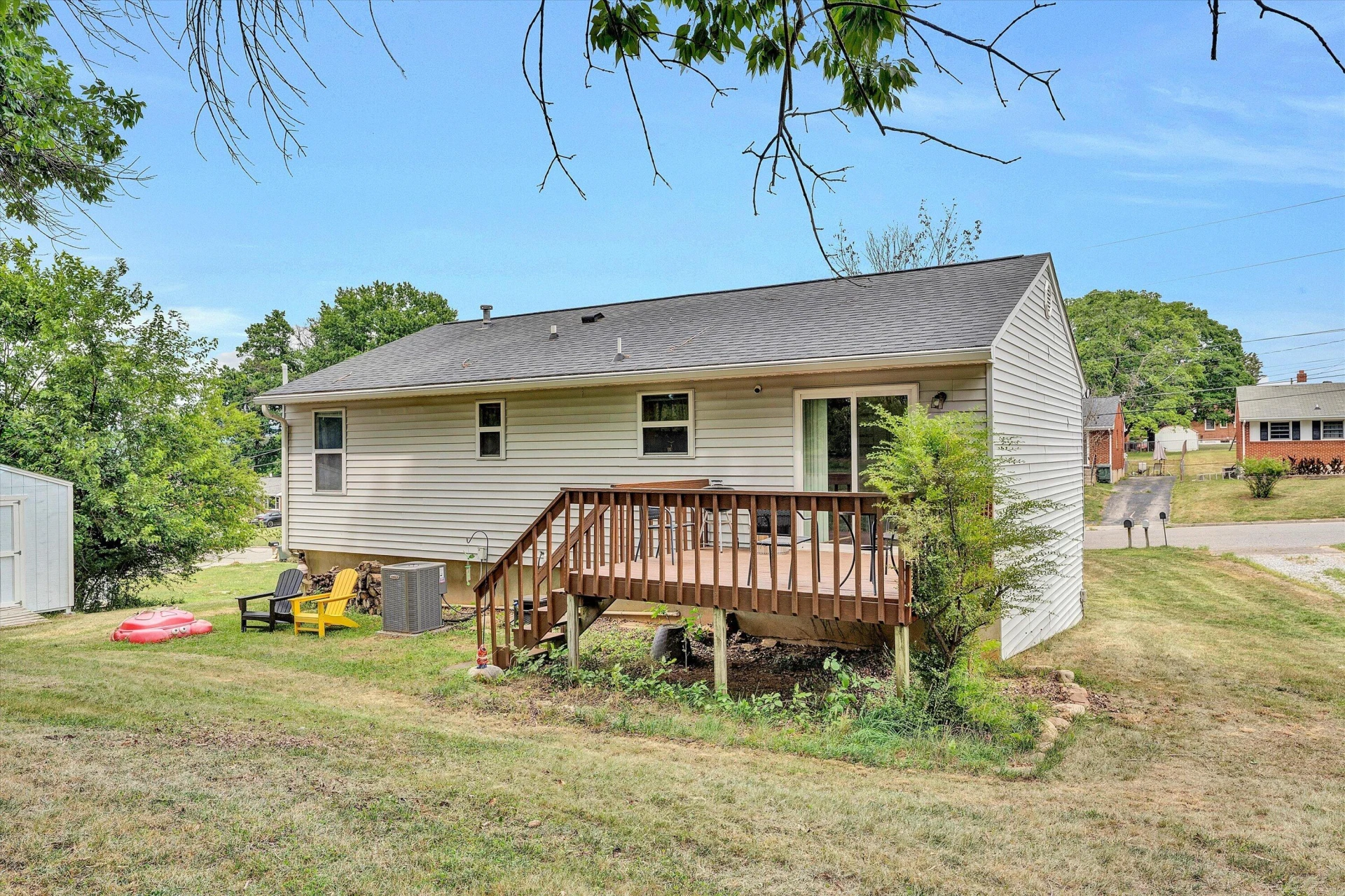 2139 Ellison AVE - Photo 27