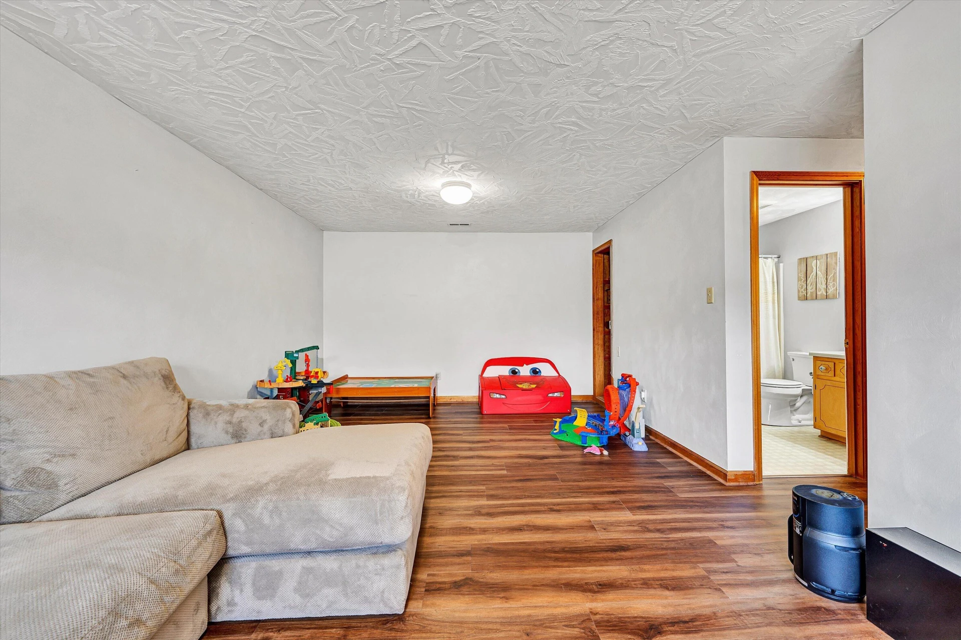 2139 Ellison AVE - Photo 7
