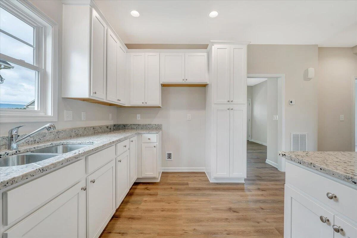 141 Parker LN - Photo 11
