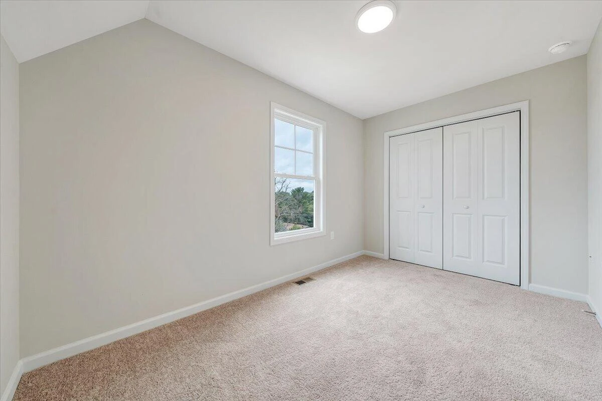 141 Parker LN - Photo 23