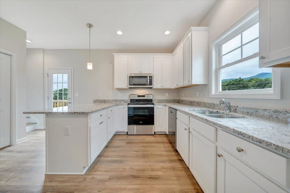 142 Parker LN - Photo 10
