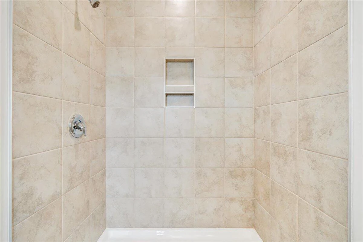 142 Parker LN - Photo 20