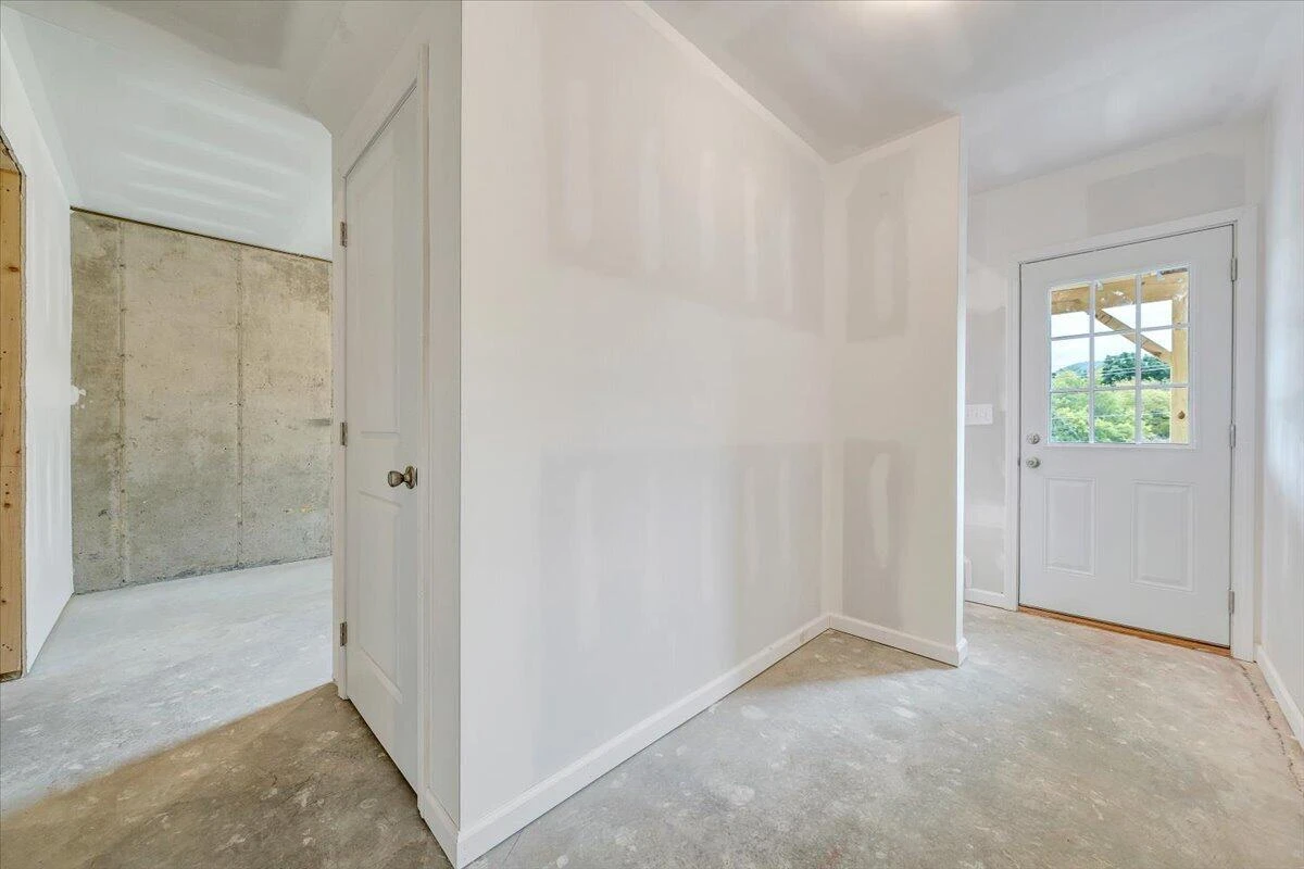 142 Parker LN - Photo 26