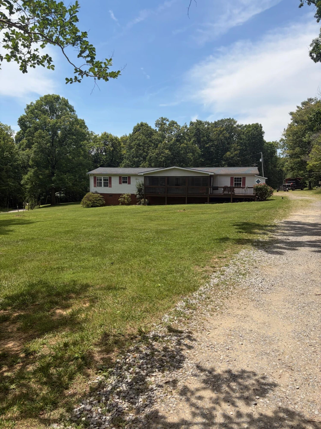 915 Isolane RD - Photo 23