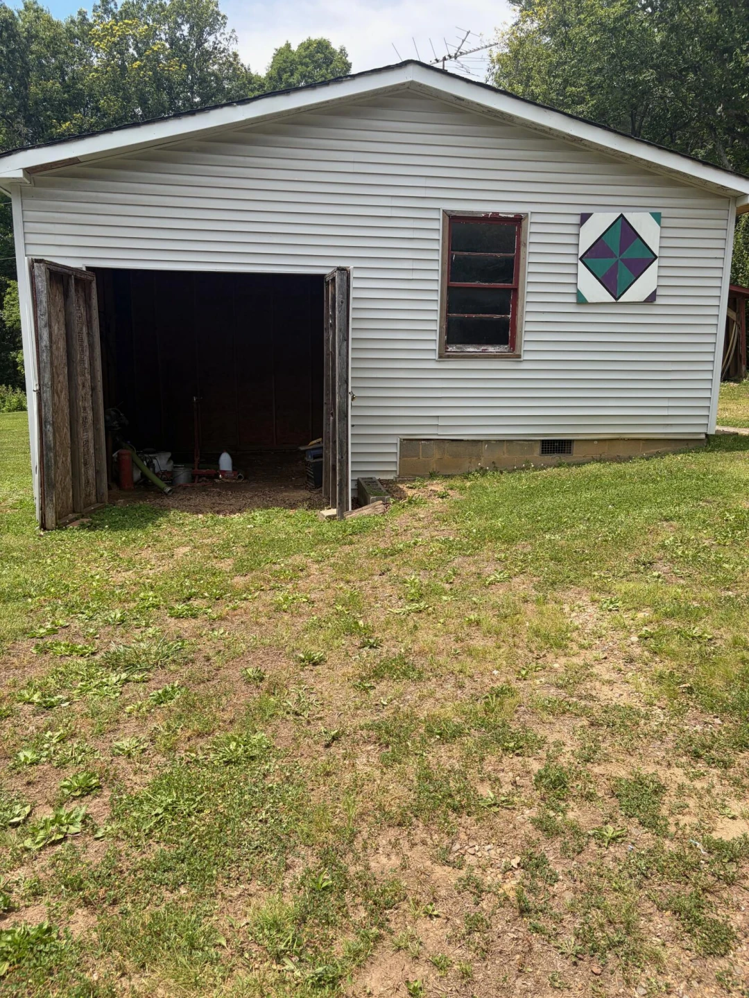 915 Isolane RD - Photo 26
