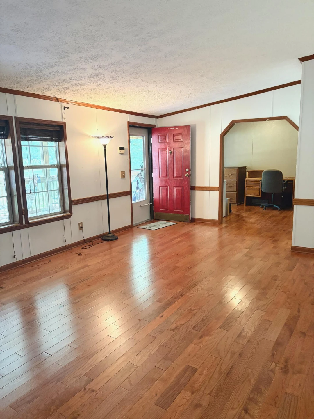 915 Isolane RD - Photo 3